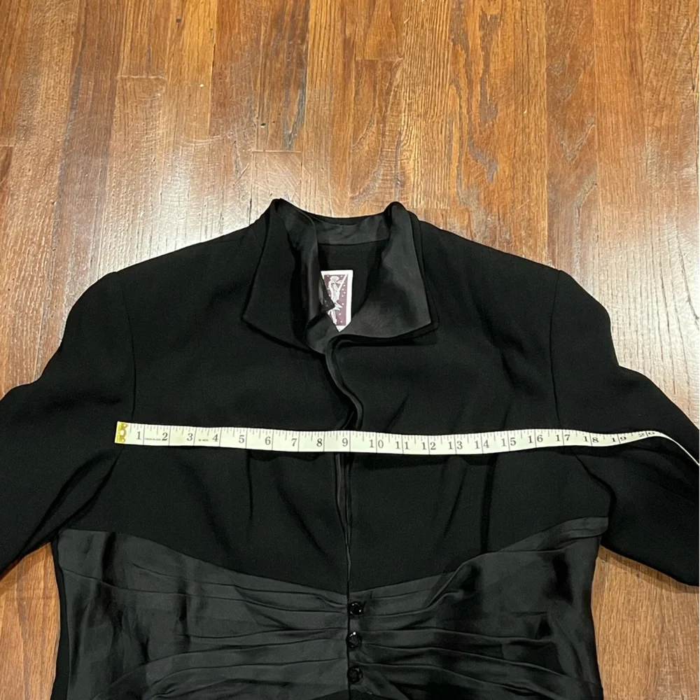 Zelda Women Black Blazer - Picture 7 of 9
